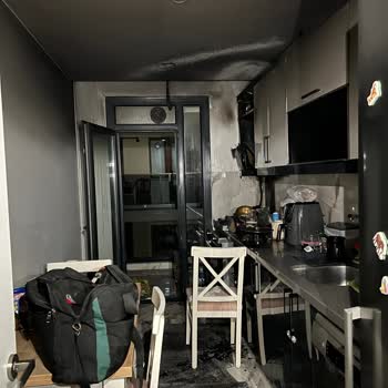 Hoover Davlumbaz Sebebi İle Yangın Çıktı