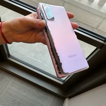 Samsung S20 Fe Arka Kapak Ayrılması