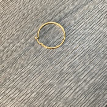 Atasay'ın Düşmez Dediği Küpenin Teki Düştü Ve Şu Anda Kayıp.