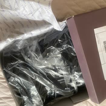 Ürünlere Yanlış Numara Etiketi Yapıştıran Ciddiyetsiz Marka Derimod