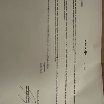 Lacoste Ünlü Perakende Mağazasından Satın Alınan Montta Kusur Şikayeti