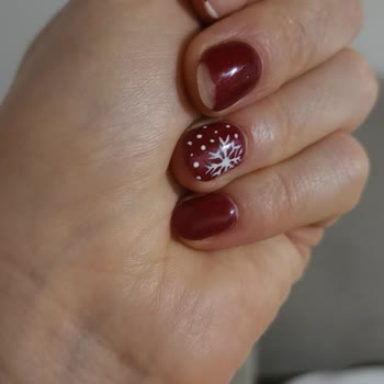 Tırnakçım Kalıcı Oje 5 Günde Soyuldu