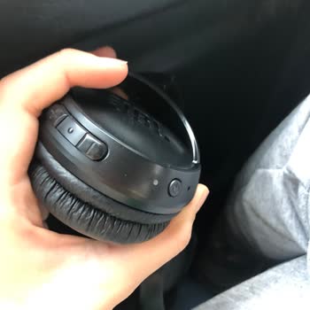 JBL 510 Bt Kulaklık Tuşunda Sorun Var