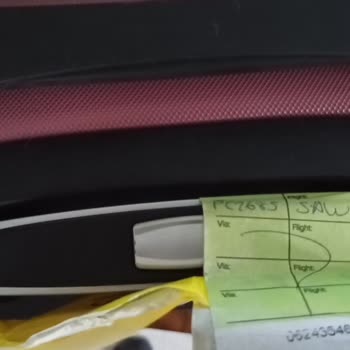 Pegasus Pc2685 Ve PC 1263 Bagaj Hasarlı