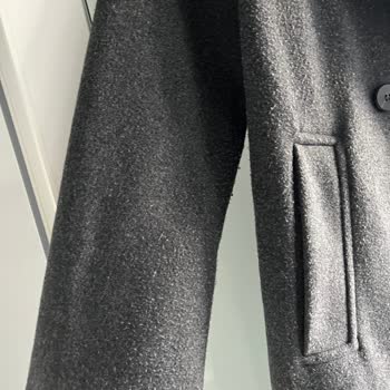 Zara Online Alışverişte Tülermiş Ve Kirli Kaban Gönderdi