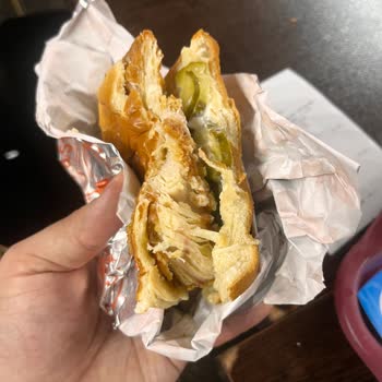 Popeyes Hayal Kırıklığı Yaratan Hamburger Deneyimi