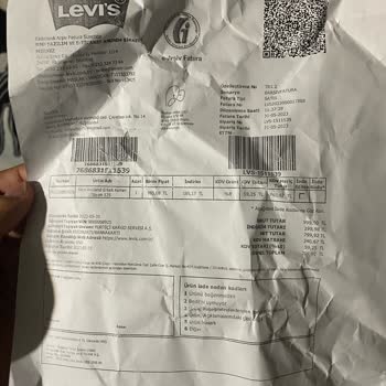 Levi's Kusurlu Kemer Üretmiş
