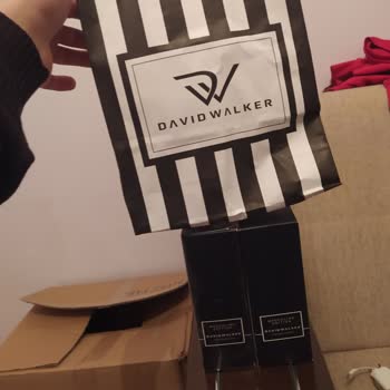 David Walker Kalıcı Değil Koku Uçuyor Gidiyor