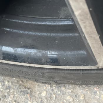 Lassa Lastiklerin Balon Yapması Fabrika Hatası Olduğunu Düşünüyorum