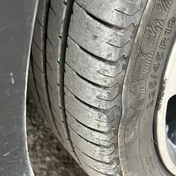 Lassa Lastiklerin Balon Yapması Fabrika Hatası Olduğunu Düşünüyorum