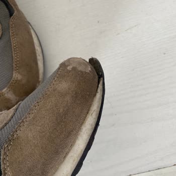 FLO Ayakkabı FLO Dan Aldığımız Ayakkabı 2 Ay Olmadan Dağıldı