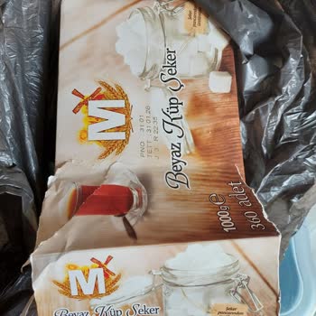 Migros Küp Şekerden Mavi Poşet Ve Kıl Çıkması