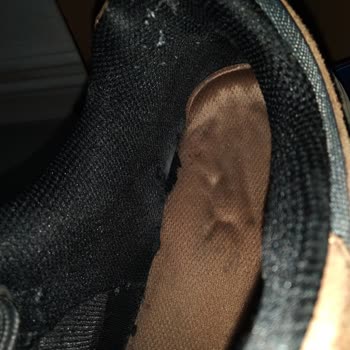 Skechers Ayakkabıları Kalitesiz Ve 2 Yıllık Garantileri Yalan.!