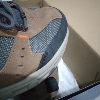 Skechers Ayakkabıları Kalitesiz Ve 2 Yıllık Garantileri Yalan.!