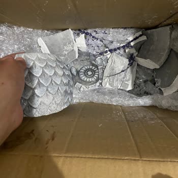 Yurtiçi Kargo Kırılan Ve Bir Türlü Gönderilmeyen Hediyeler