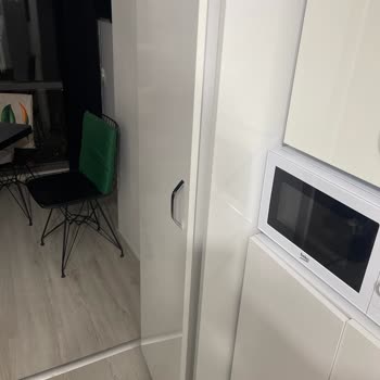 Şenpazar AVM Bozuk Dolap Kapağı