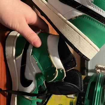 Kremlin Outlet Kalitesiz Ürün Hayal Kırıklığı Yarattı