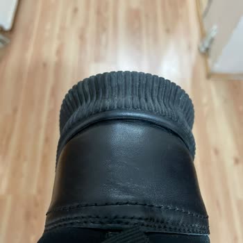 Greyder Ayakkabı Taban Kısmında Ki Açılmalar.