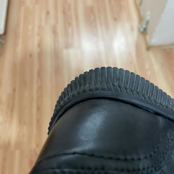 Greyder Ayakkabı Taban Kısmında Ki Açılmalar.