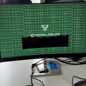 Hepsiburada İademe Cevap Vermiyor. Paramı Da Ürünü De İade Etmiyor.