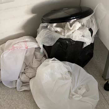 Sağlık Bakanlığı Hastanede Hijyen Eksikliği Ve İlgisizlik!