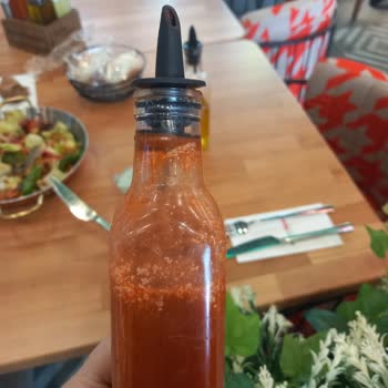 Green Salads Küflenen Acı Soslar