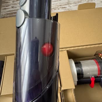 Dyson Gen5 Ürünün İlk Kutu Açılışı Görünen Kullanmış Çizik Cihaz