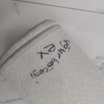 Deren Halı ve Koltuk Yıkama (Antalya) Halı Yıkama Hüsranı: Lekeler Ve Saygısızlık