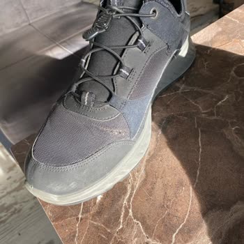 Ecco Ayakkabı Kalitesi Ve Markanın Ayakkabısının Arkasında Durmaması