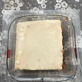 BİM Kıbrıs Tatlısı Küflenmiş