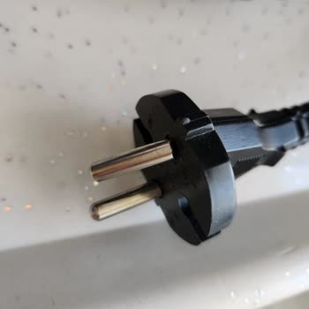 Schafer Yetkili Servisi Bozuk Ürün Yolladı.