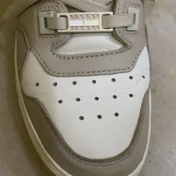 Tommy Hilfiger Ayakkabı İade Talebi