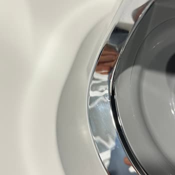 Gratis Hasarlı Ürün Satıyor