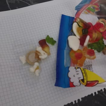 Haribo Jelibon Paketinden Bozuk Para Çıktı