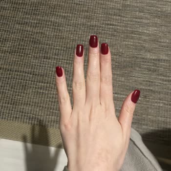 Kanyon AVM Protez, Jel Tırnak