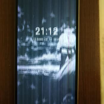 Reeder Marka Aldım Reeder Mağazası Yollarında Kaldım