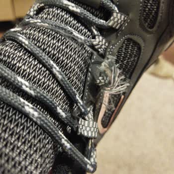 Deichmann Highland Creek Bot Bağcık Giriş Yerleri Sadece Dört Gün Dayandı