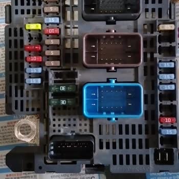 Citroen C4 Sigorta Kutusuna Su Girmesi!