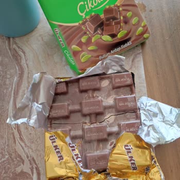 Ülker Çikolata Bozulması Renk Gitmiş