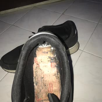 FLO Ayakkabı Kinetix Ayakkabı Taban Sorunu