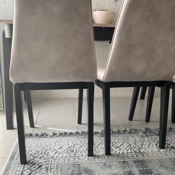 Bellona Mutfak Masasının Sandalyeleri Eğri Kırılıyorlar!