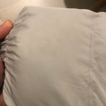 Mavi Krem Rengi Şişme Mont