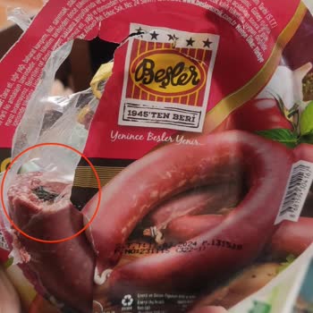 Beşler Dana Sucuk İçinden Yabancı Cisim Çıktı