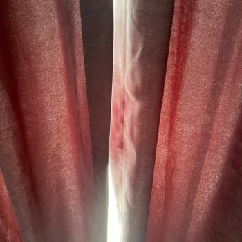 Linens Yamuk Kısa Dikilen Perdeler