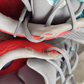Nike Spor Ayakkabısında Yaşanan Kalite Sorunları