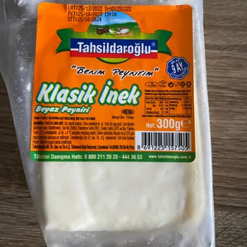 Tahsildaroğlu Klasik İnek Peyniri Koku