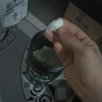 HIQ Nutrition Hıq Protein Tozundan Tuz Çıktı