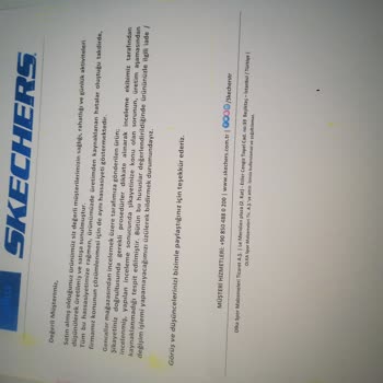 Skechers İlgisiz Bir Mağaza