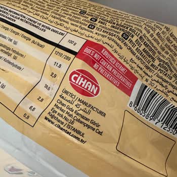 Cihan Tat Çıtır Tat Böreğinden Böcek Çıktı