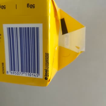 Sole Ayçiçek Yağı Sole Bitkisel Margarini Paketinde Kıl Çıkması